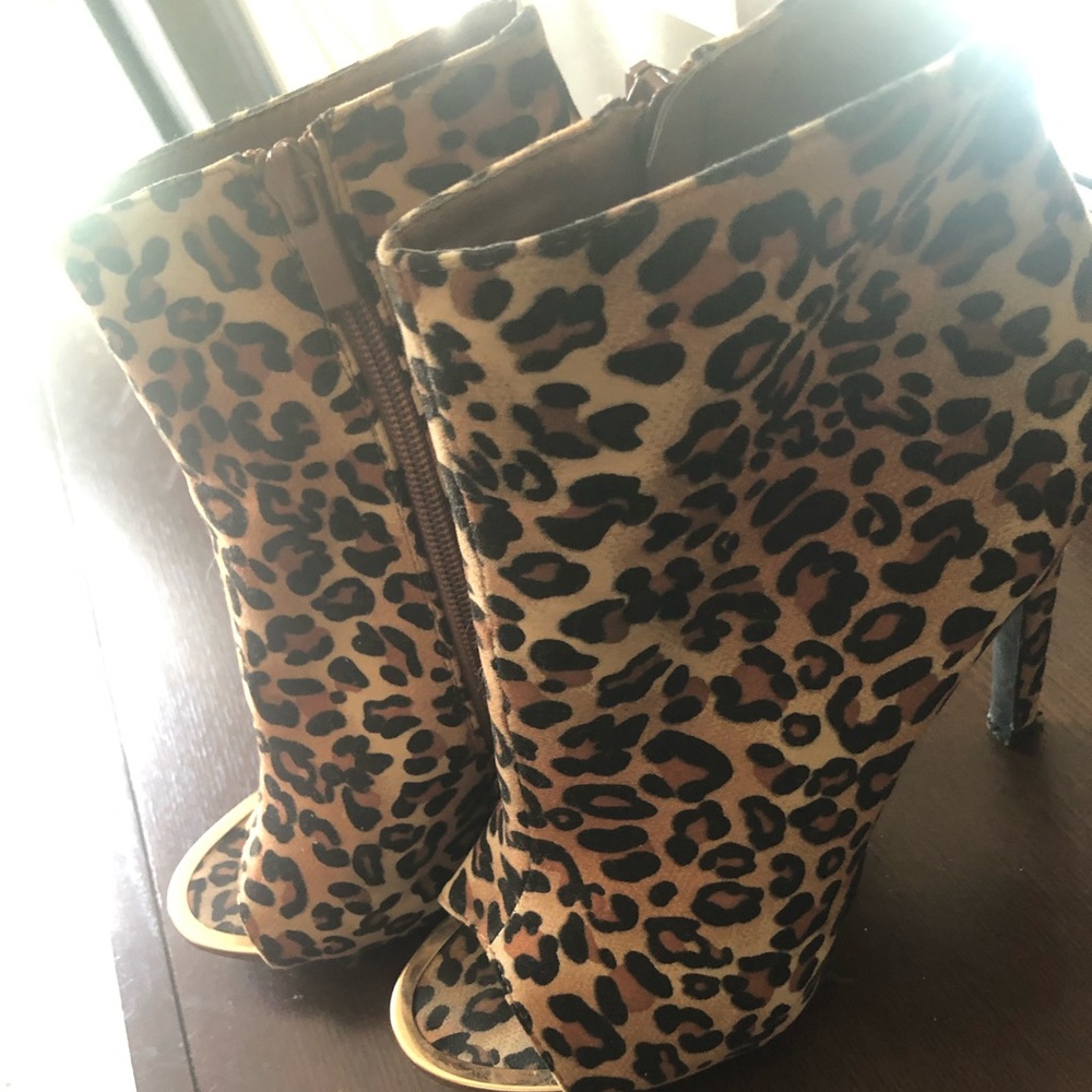 Leopard Print Peep-Toe Booties